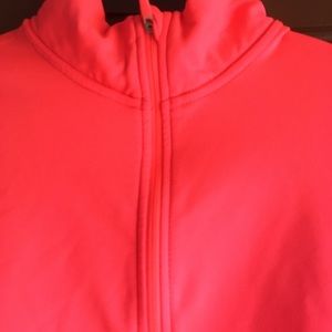 FINAL PRICE 🎉Nike pro top